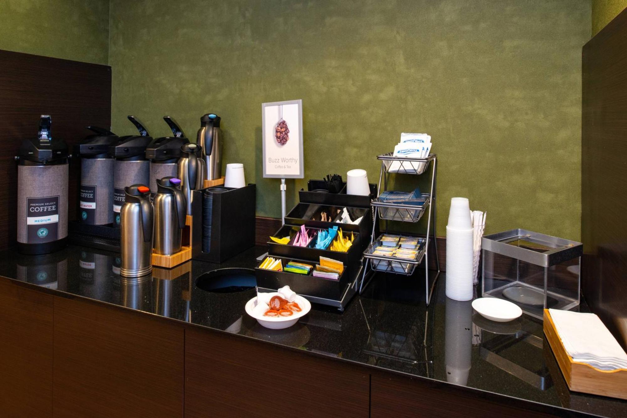 Fairfield Inn & Suites By Marriott Cedar Rapids Buitenkant foto