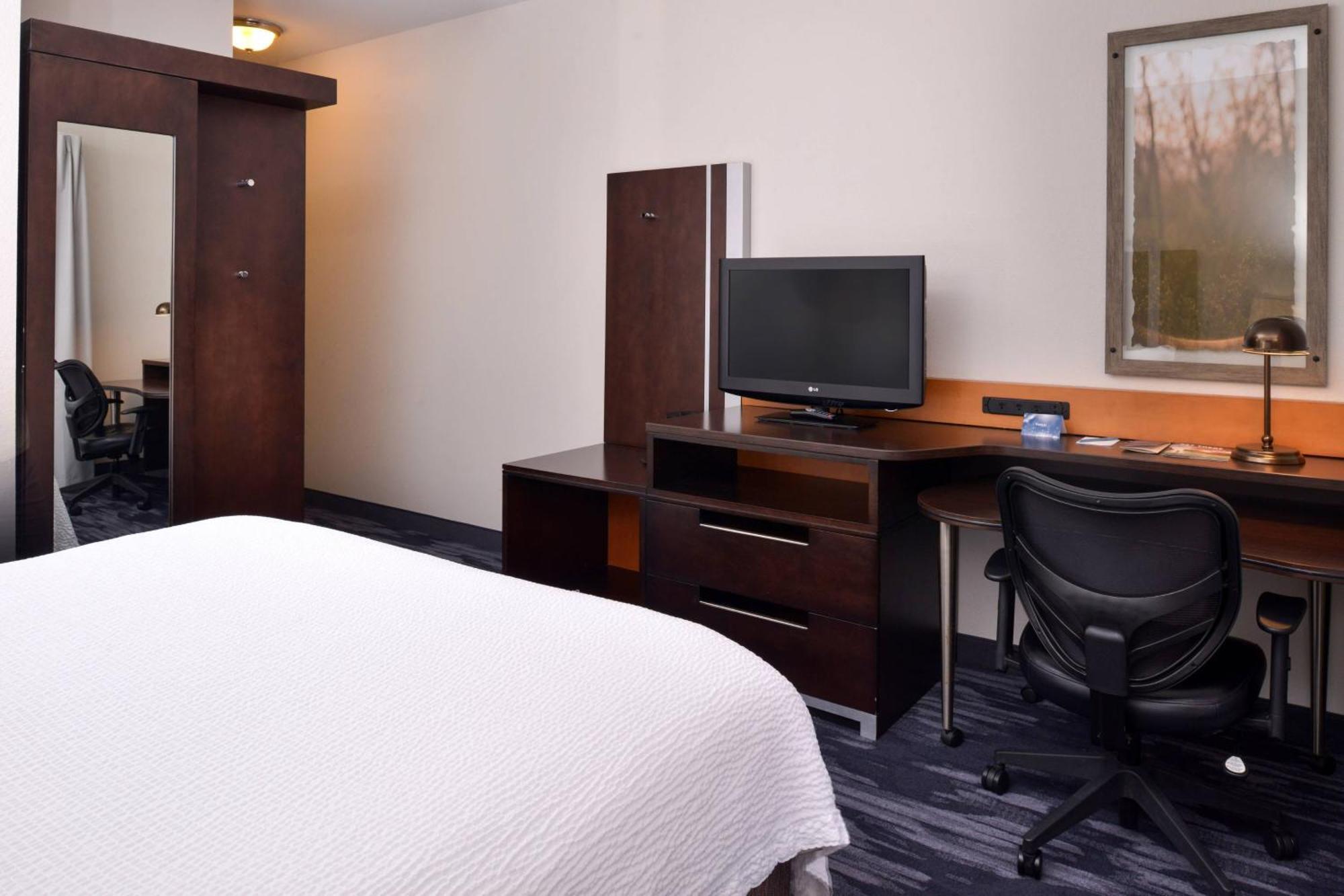 Fairfield Inn & Suites By Marriott Cedar Rapids Buitenkant foto