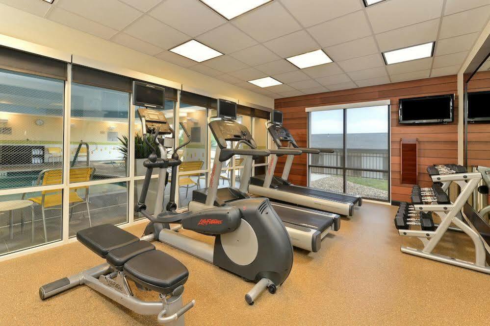 Fairfield Inn & Suites By Marriott Cedar Rapids Buitenkant foto